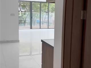 Chuyển nhượng p2.2.01 skylinked villa  căn góc 242m2  4pn3wc  xem nhà 24/7