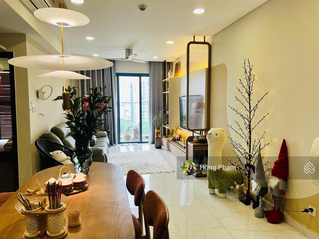 2 ngủ brilliant  diện tích 96m2  giá allin 7.8 tỷ  tầng cao, view hồ sinh thái mát mẻ