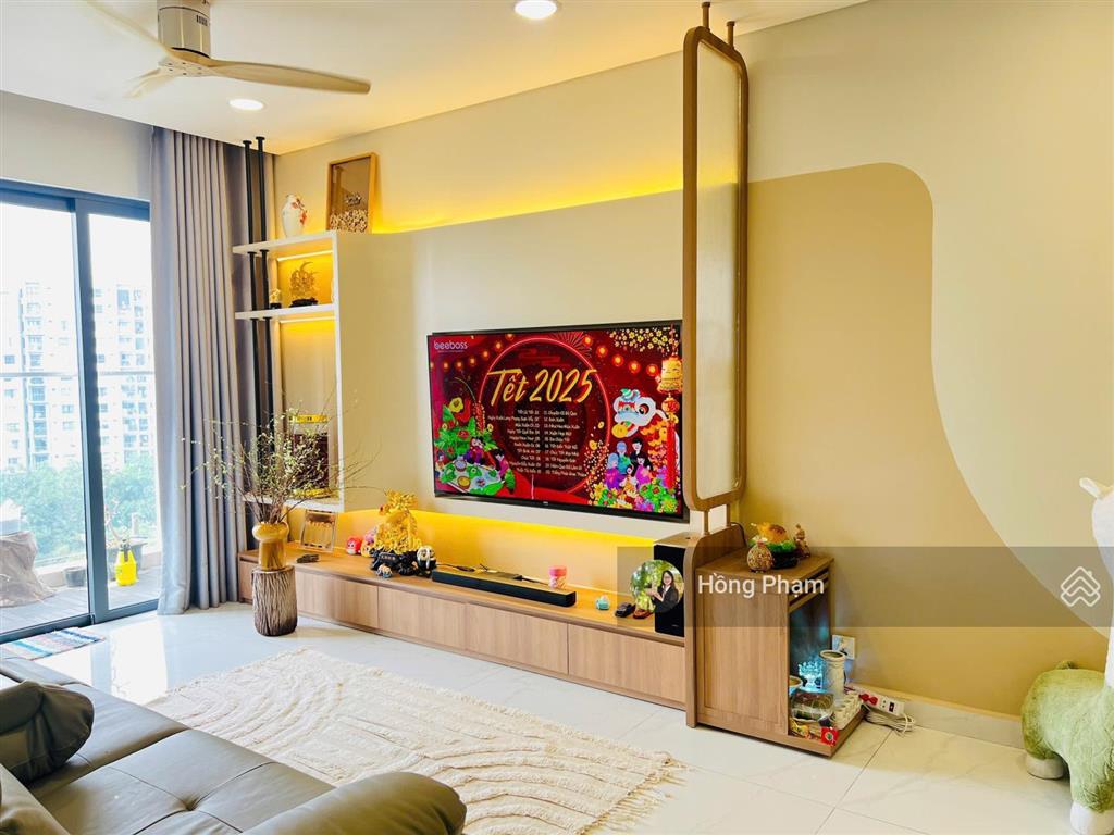 2 ngủ brilliant  diện tích 96m2  giá allin 7.8 tỷ  tầng cao, view hồ sinh thái mát mẻ