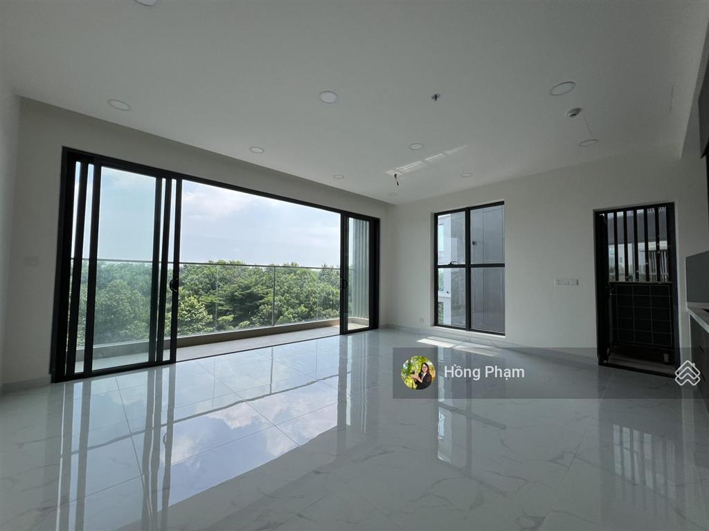 Trả chậm 3 năm 10,580 tỷ  căn góc 3pn 3wc diamond centery  dt 121m2  ban công dài 6m