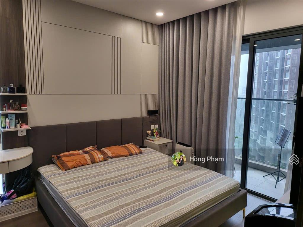 Diamond alnata  3pn2wc  dt 107m2  giá bán 9,1 tỷ + có ô xe định danh  view đại lộ shophouse