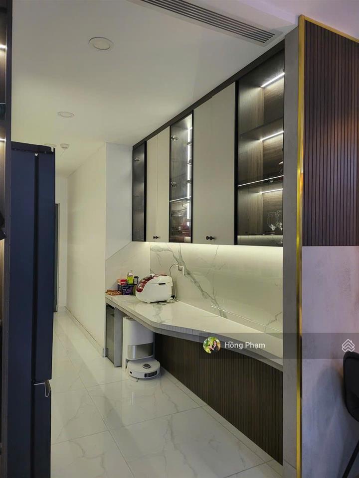 Diamond alnata  3pn2wc  dt 107m2  giá bán 9,1 tỷ + có ô xe định danh  view đại lộ shophouse