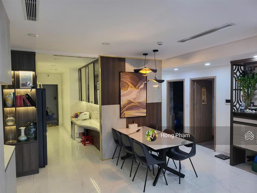 Diamond alnata  3pn2wc  dt 107m2  giá bán 9,1 tỷ + có ô xe định danh  view đại lộ shophouse