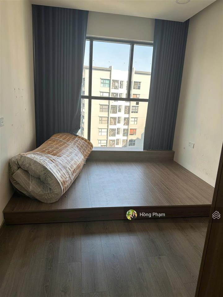 2pn2wc diamond centery  dt 96m2 giá (102%) 8,25 tỷ (t.toán giãn)  hướng đông nam, full nội thất
