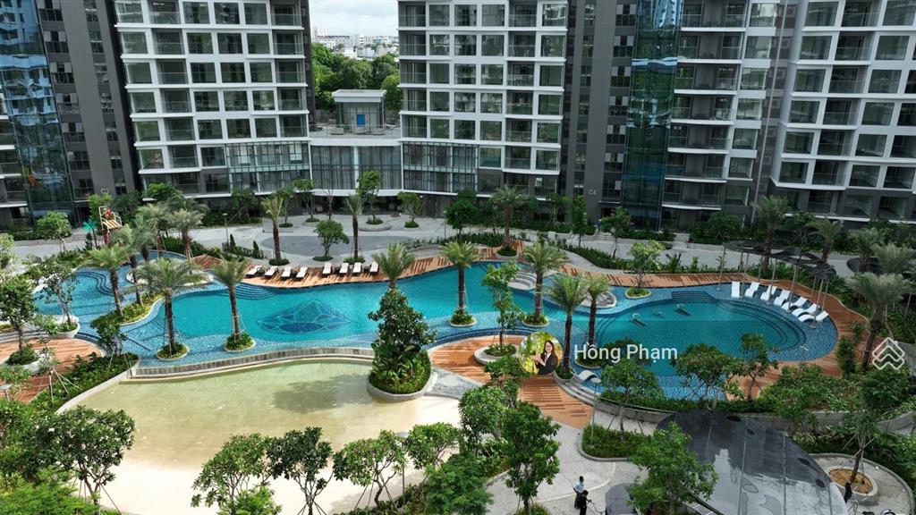 2pn2wc diamond centery  dt 96m2 giá (102%) 8,25 tỷ (t.toán giãn)  hướng đông nam, full nội thất