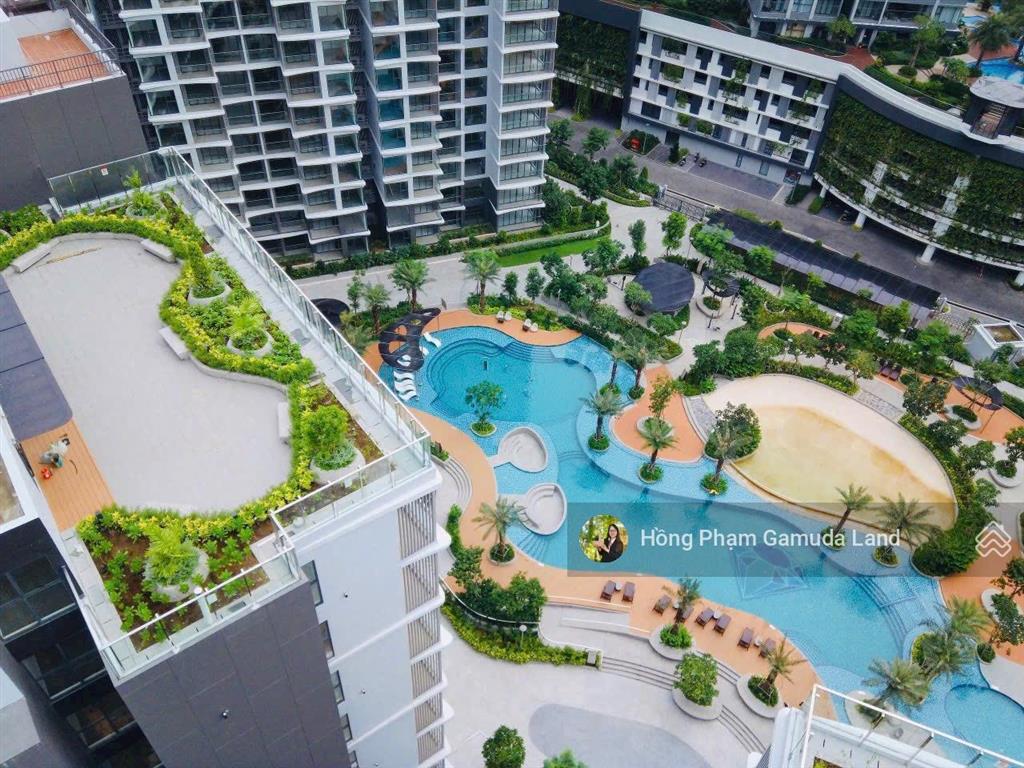 Cắt lỗ 500 triệu centery 2 ngủ+, 96m2  tầng cao vừa tầm view hồ bơi trung tâm  hướng đông nam