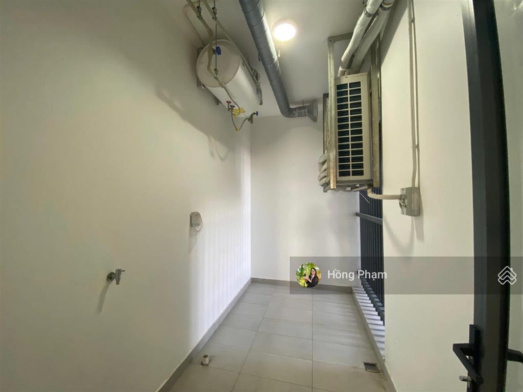 Diamond alnata  3pn2wc  dt 104m2  giá all in 7,7 tỷ (giá hủy diệt)  view đại lộ shophouse