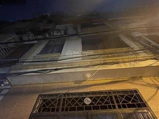 Bán nhà hồ tùng mậu, cầu giấy vf3 đỗ cổng 95m, 3 tầng, giá 18.5 tỷ.