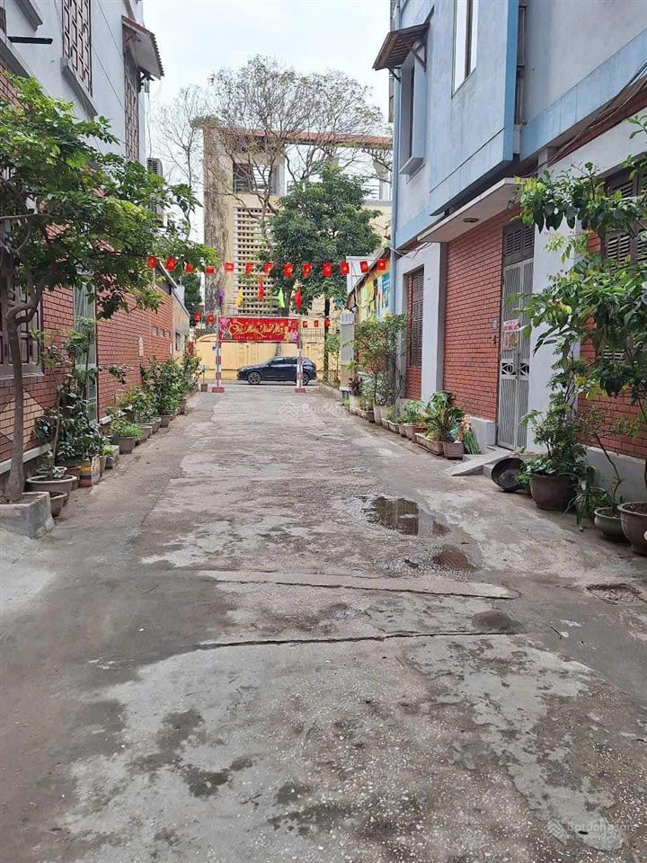 Chính chủ cho thuê nhà nguyên căn hoàng quốc việt, 55m2x5 tầng, 2 mặt thoáng, ngõ ô tô tránh