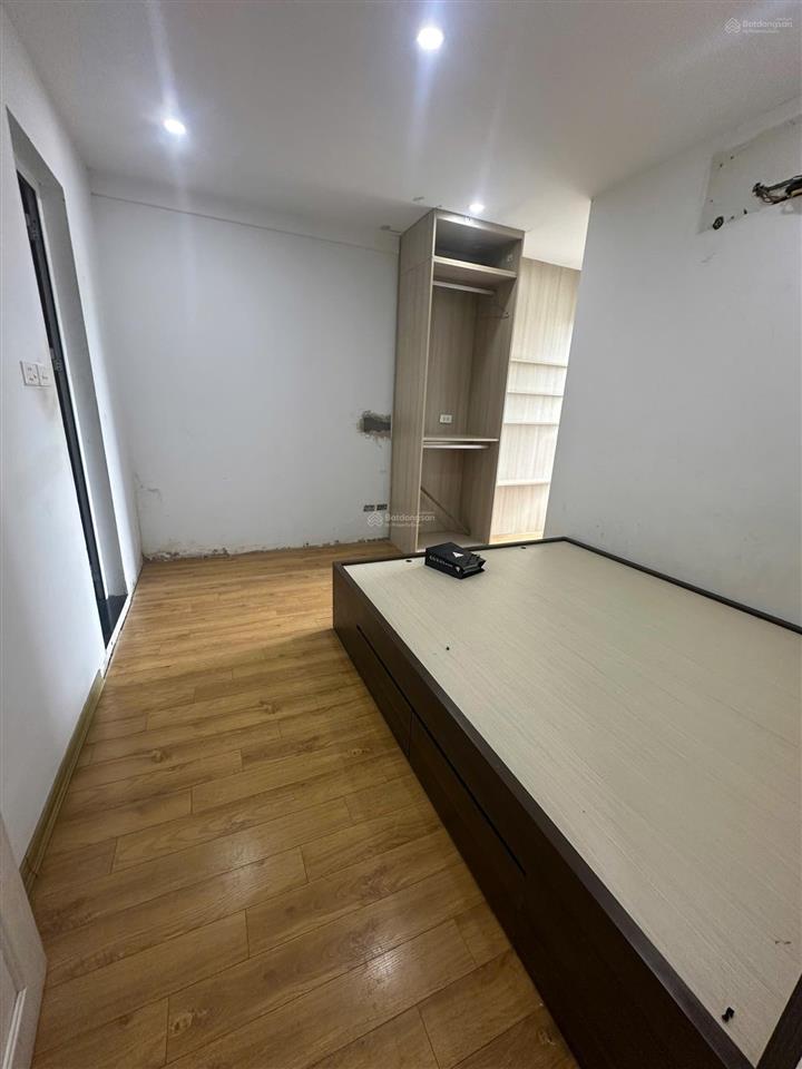 Bán cc 2pn, 2vs tại ct3 tây nam linh đàm, giá siêu hời 4,4 tỷ, 65 m2