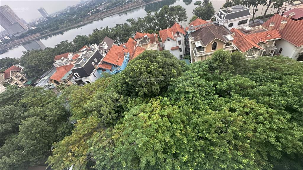 Nợ 8 bán đảo căn 76m sổ lâu dài 3 ngủ 2 vs hướng nam view hồ giá nhỉnh 4 tỷ