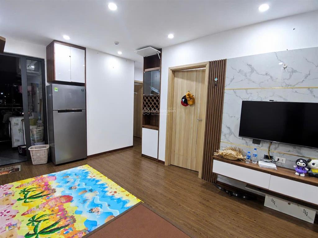 Cần cho thuê căn 2 ngủ 9,5 tr/tháng, trần phú, hà đông