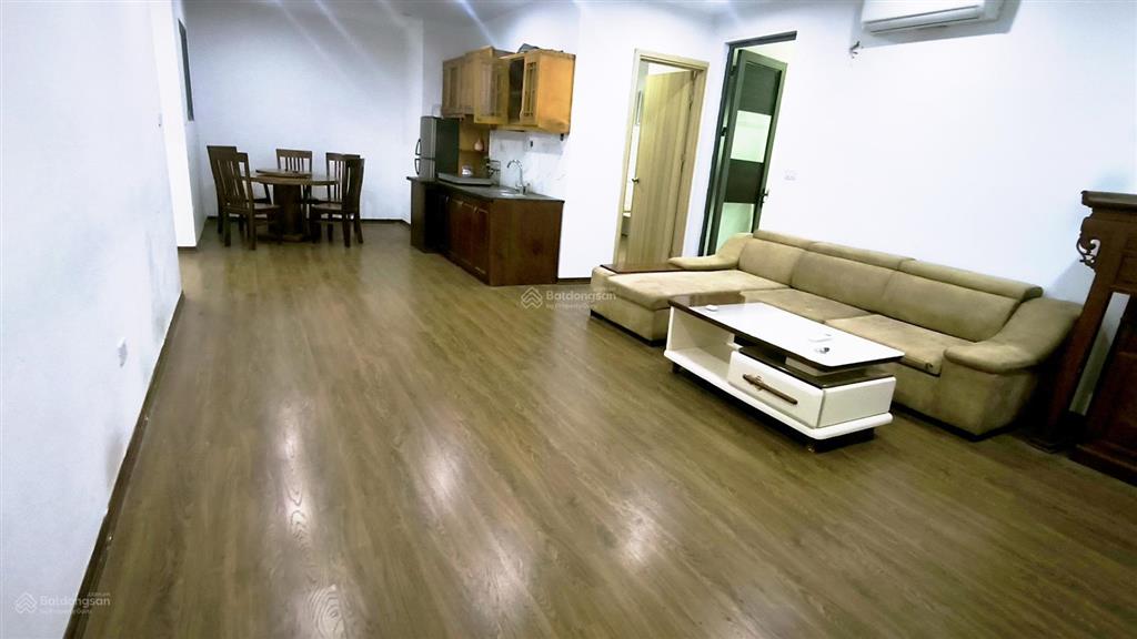 Cần cho thuê căn hộ 3 ngủ 100m2 trần phú hà đông 12 triệu
