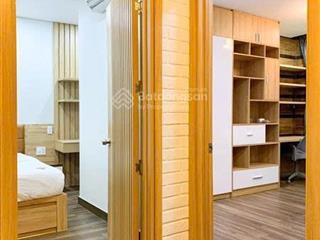 Bán lỗ căn penthouses quận 1  140m²  5 phòng ngủ  chỉ 12,x tỷ  có sổ hồng