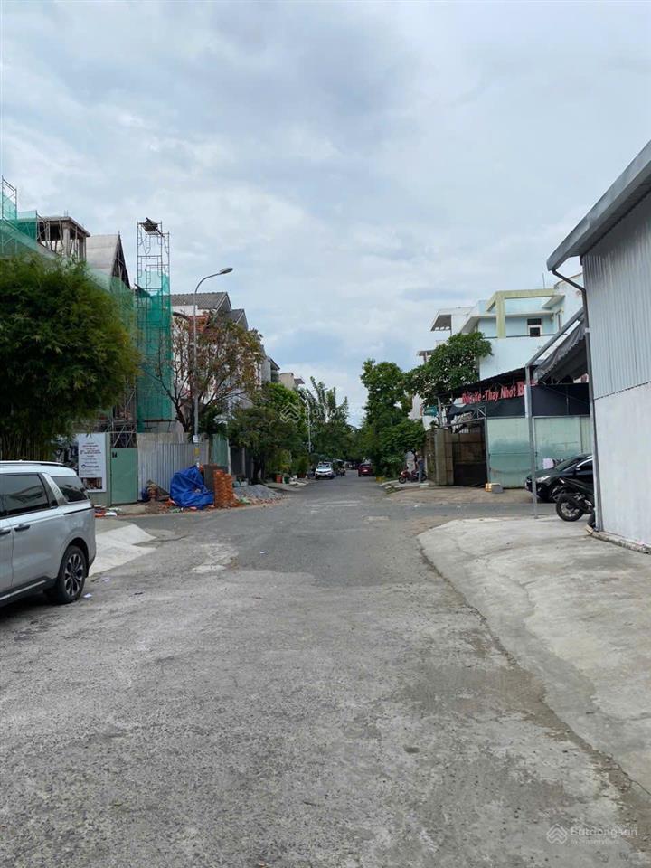 Chính chủ bán nhà 7x17 mt đường số 3. đối diện chợ hiệp bình chánh