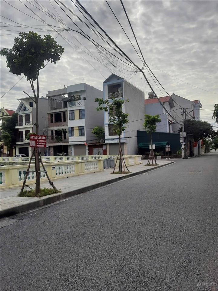 Bán đất tại thôn đìa  nam hồng, 102 triệu/m2, 64 m2, giá tốt, nhiều tiện ích