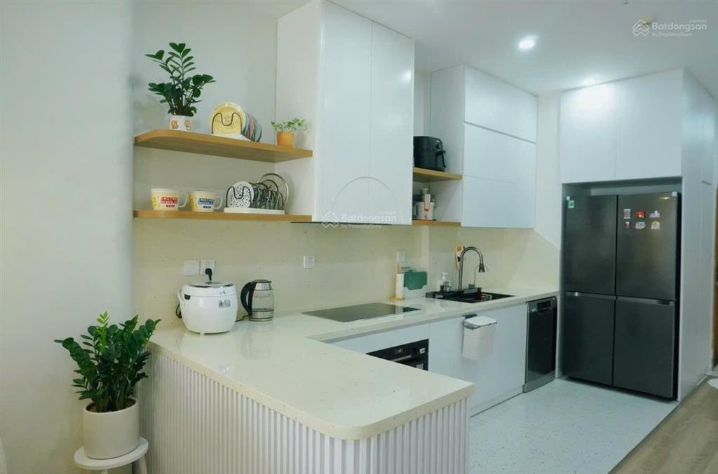 Cho thuê căn hộ đẹp 3pn, 2wc tại the diamond residence brg 25 lê văn lương , 27 triệu vnd