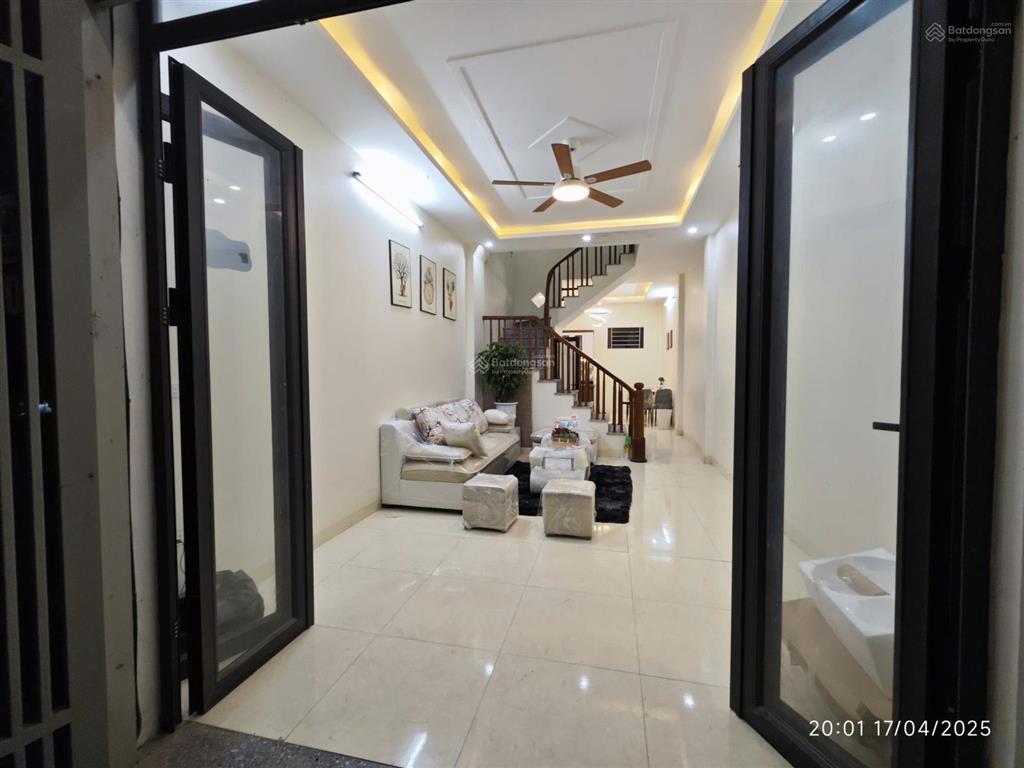 Chính chủ bán nhà liền kề tại liền kề shop house phụng châu, 4 tỷ, 45m2, đẹp, nhiều tiện