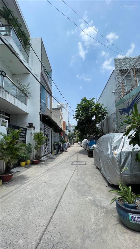 Bán nhà hẻm ôtô thông kênh tân hóa 4x20 80m2 , 2 tầng đúc 3 phòng giá chỉ 6.8 tỷ còn tl