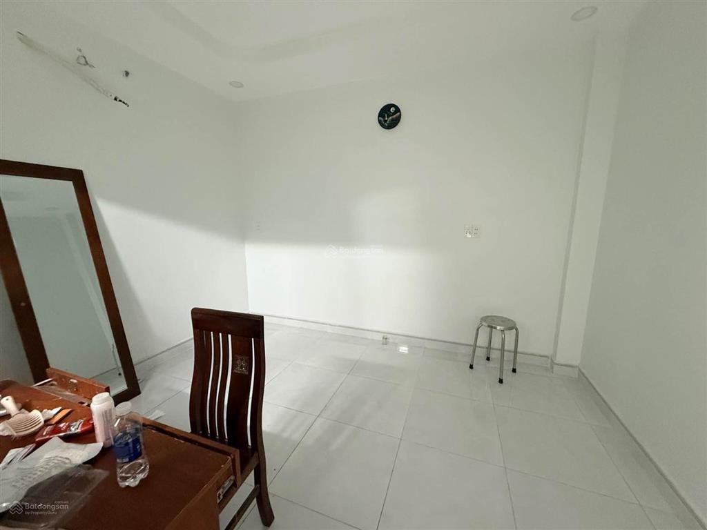 Khu vip hẻm 8m thông vườn lài 4x15 trệt 3 lầu giá 8 tỷ chút còn tl