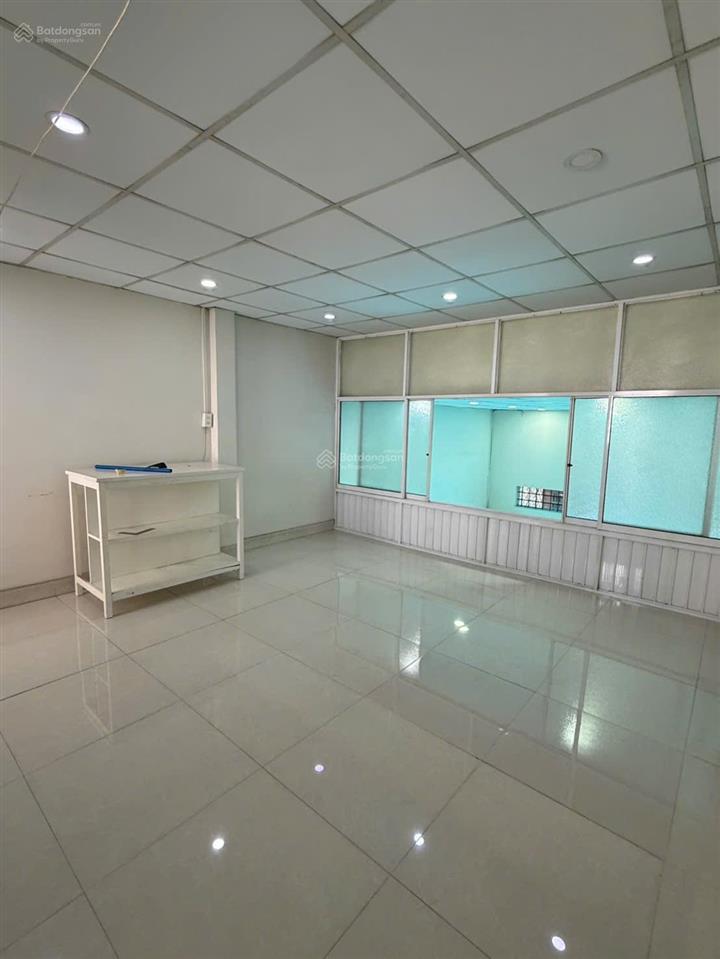 Bán nhà hẻm ôtô ngủ trong nhà tân hương 4x16 , 2 tầng giá chỉ 6.3 tỷ còn tl