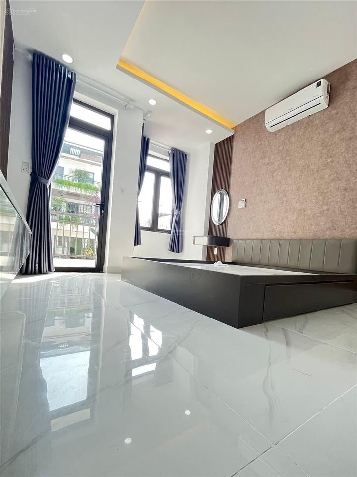 Bán nhà hẻm xe hơi đường lũy bán bích 4.5x15 đúc btct 4 tầng đẹp, 5pn, 5wc, giá tốt 7.6 tỷ tl