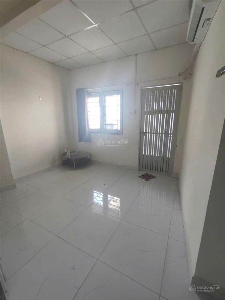 Bán nhà hẻm 5m âu cơ gần ngã tư llq 42m2 trệt 2 lầu đúc btct giá chỉ 5.38 tỷ tl