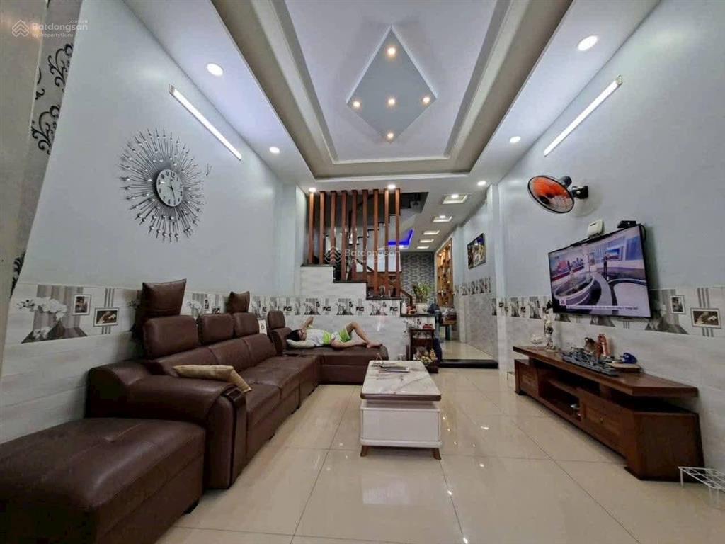 Hẻm xe hơi thông phú thọ hòa 4x14m, 56m2 đúc 4 tầng btct  giá 6,7 tỷ tl