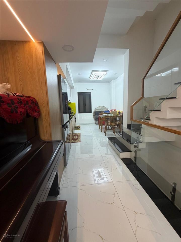 Khu nhà lầu cao tầng tân thành, tân phú, giáp bàu cát 45m² đúc 4 tầng btct  chỉ 6.3 tỷ còn tl