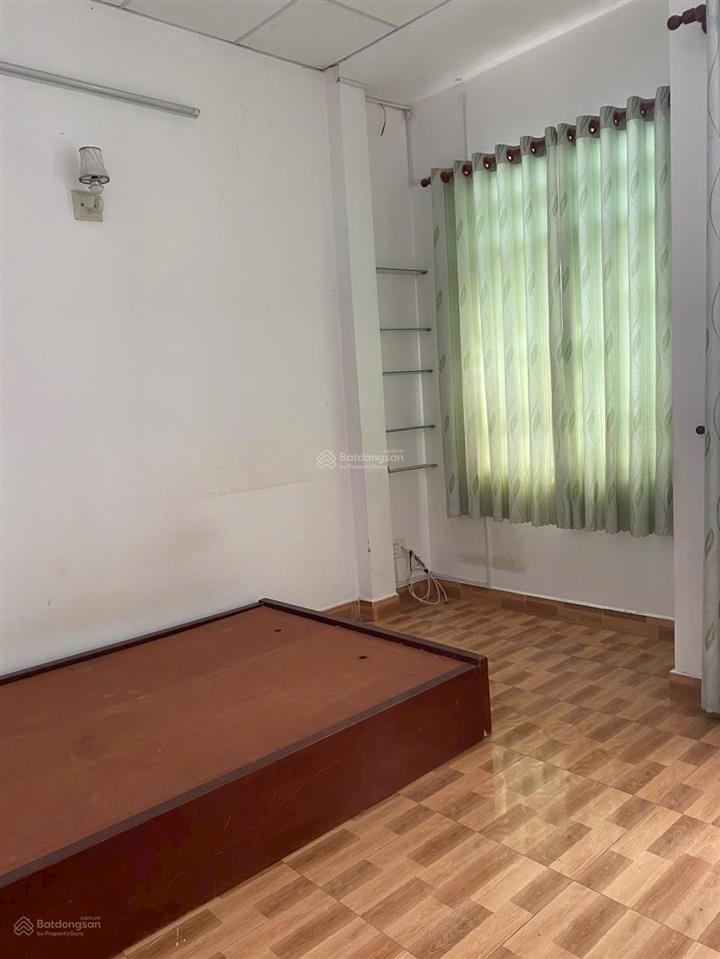 Bán nhà hẻm đẹp tân sơn nhì tân phú 4x11 đúc btct 2 tầng 2 phòng giá 4,19 tỷ còn bớt