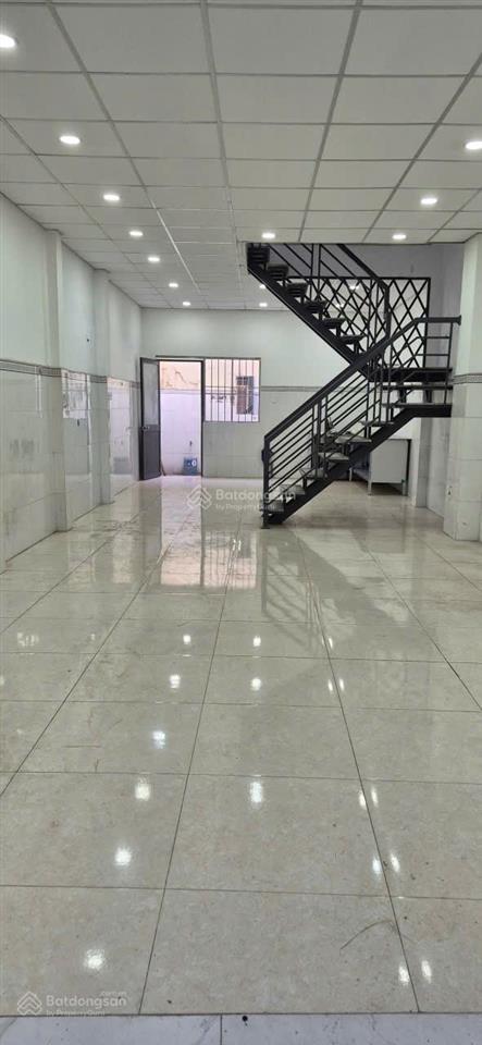 Hẻm xe hơi thông lũy bán bích, kênh tân hóa 4,5x16 1 lầu giá 5.5 tỷ tl