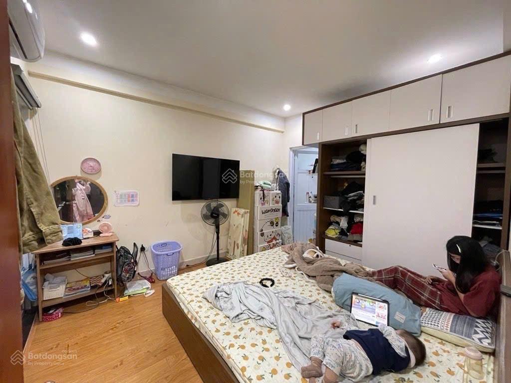 Bán cc 70m2, 2pn, 2wc, 4,5 tỷ tại thạch bàn, long biên, hà nội