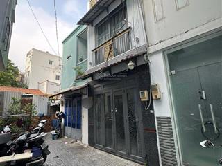 Bán nhà 3 tầng btct  40m2  3pn  hẻm trước nhà 4m  ngay ngã tư hàng xanh  nhỉnh 5 tỷ tl