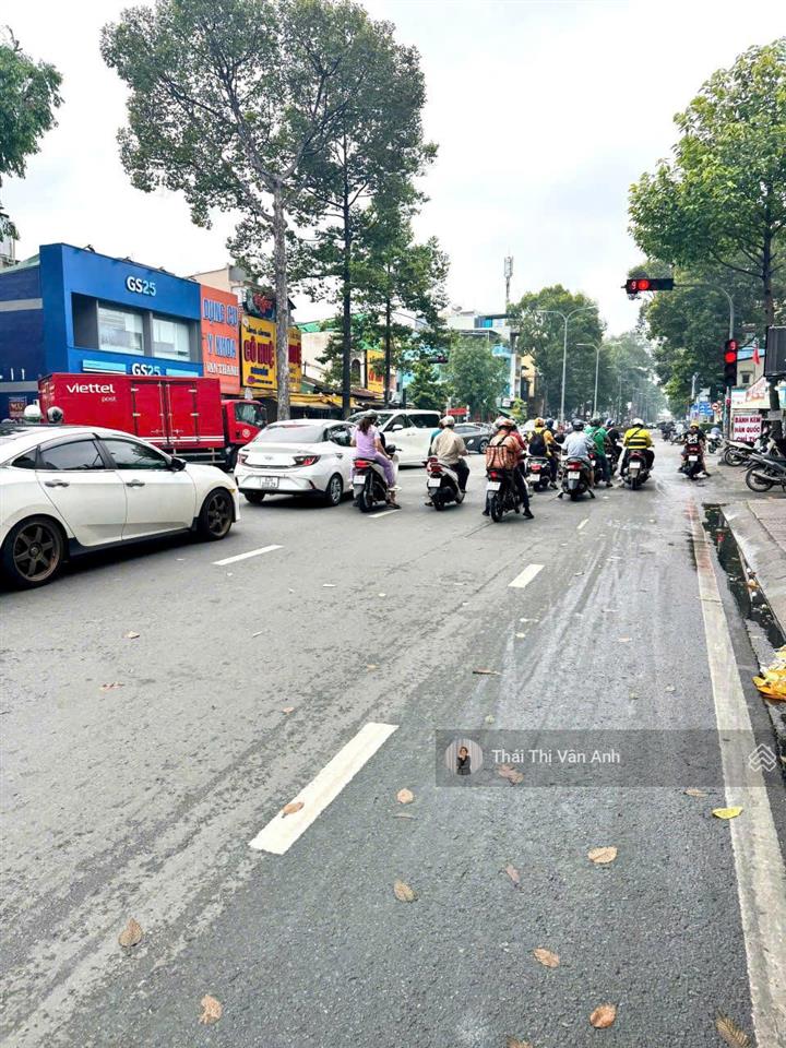 Siêu khan hiếm căn góc 2 mặt tiền đường 3 tháng 2 q. 10  12x16m nh 14,2m 110 tỷ  ctxd hầm 8 tầng