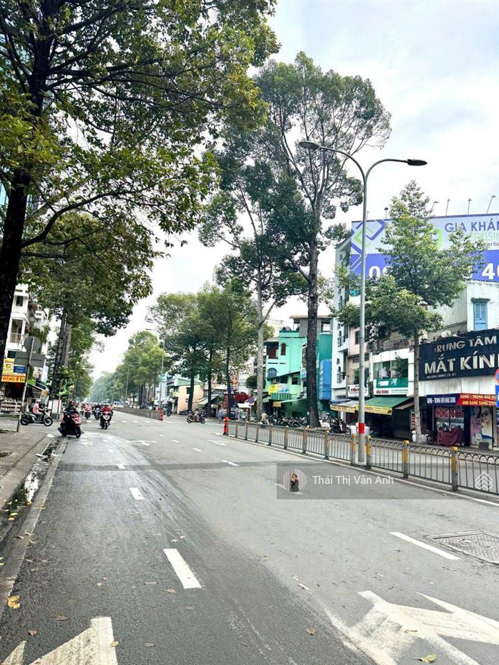 Siêu khan hiếm căn góc 2 mặt tiền đường 3 tháng 2 q. 10  12x16m nh 14,2m 110 tỷ  ctxd hầm 8 tầng