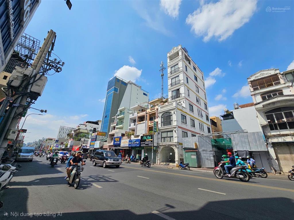 Bán nhà mặt tiền phan đình phùng, quận phú nhuận, 13x20m, cấp 4, 109 tỷ giảm về 99 tỷ tl