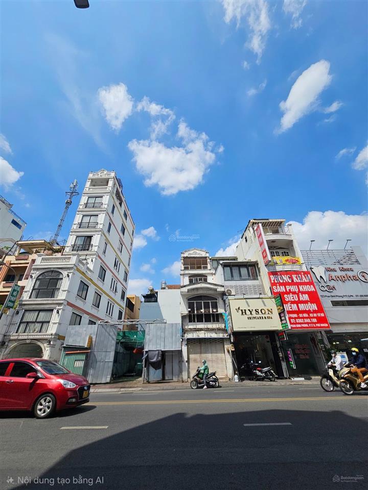 Bán nhà mặt tiền phan đình phùng, quận phú nhuận, 13x20m, cấp 4, 109 tỷ giảm về 99 tỷ tl