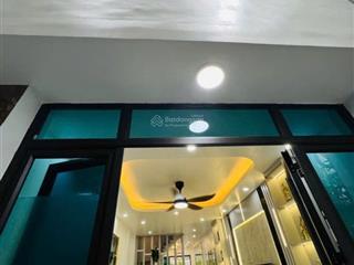 Bán nr 40m2, 4pn, 3wc, khâm thiên, đống đa, hà nội, giá ưu đãi 8,1 tỷ