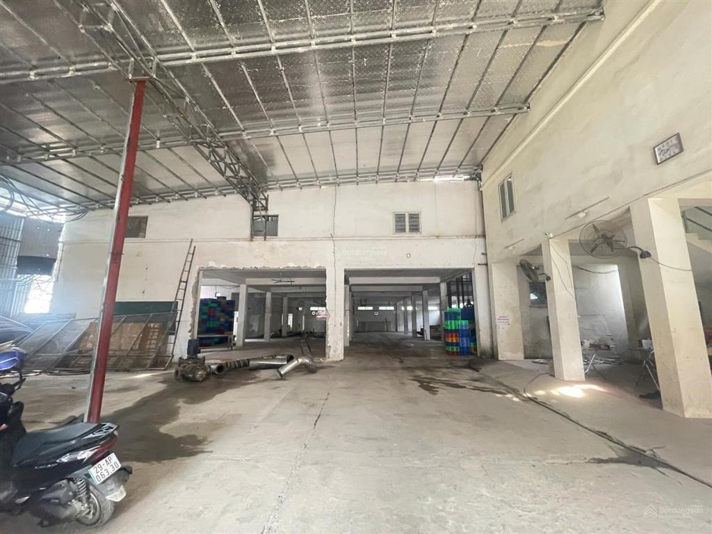 Cho thuê xưởng 900m tại vân phúc nay là xã phúc lộc