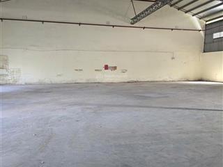 Cho thuê xưởng diện tích 600m2 xe container vào tại đan phượng