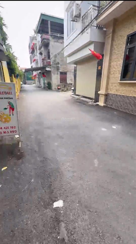 Cho thuê 600m xưởng phù hợp làm kho hoặc sx nhẹ tại đức thượng cạnh ql32