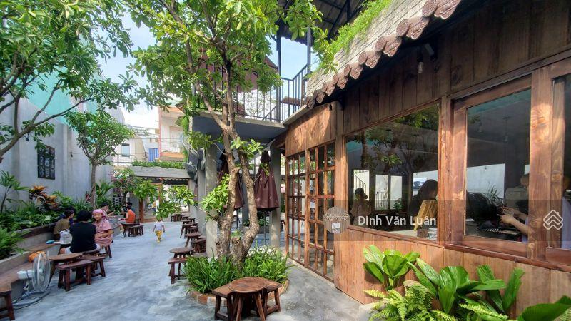 Lô góc! 1112m2, mt 12m, nhà mặt phố, biệt thự sân vườn, giá 220 tỷ chưa đến 200 tr/m2