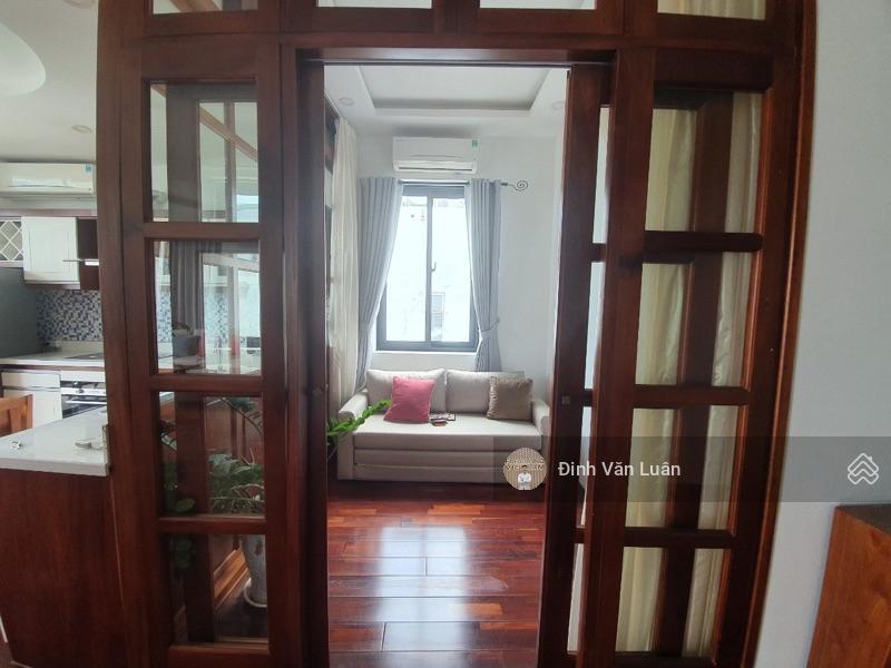 350m2, mt 12m, nở hậu nhẹ, giá 350 tỷ, mặt đường vip
