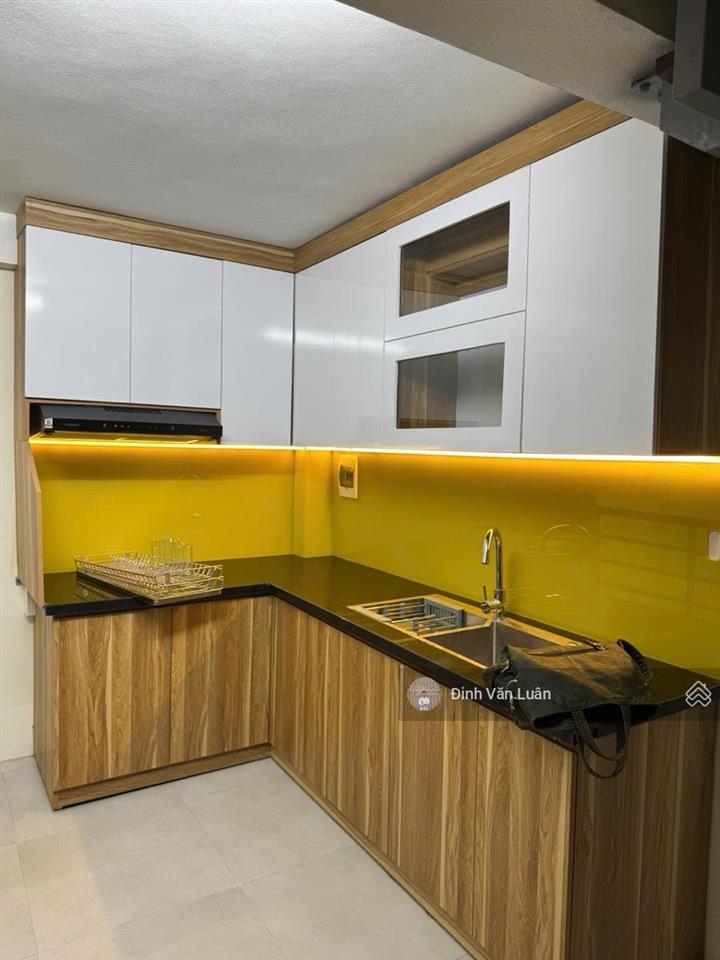 Giảm chào 750 tr! bán gấp căn cách ô tô 20m, 18m2 x 5t, mt 3.2m, giá 5.1 tỷ