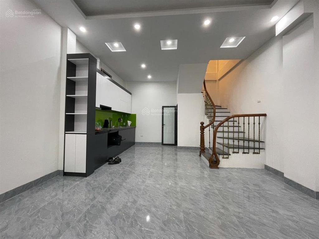 7 phòng ngủ, 16 triệu/tháng, lô góc thoáng sáng, nguyên căn mới tinh, gần ô tô, chỉ 16 tr/tháng