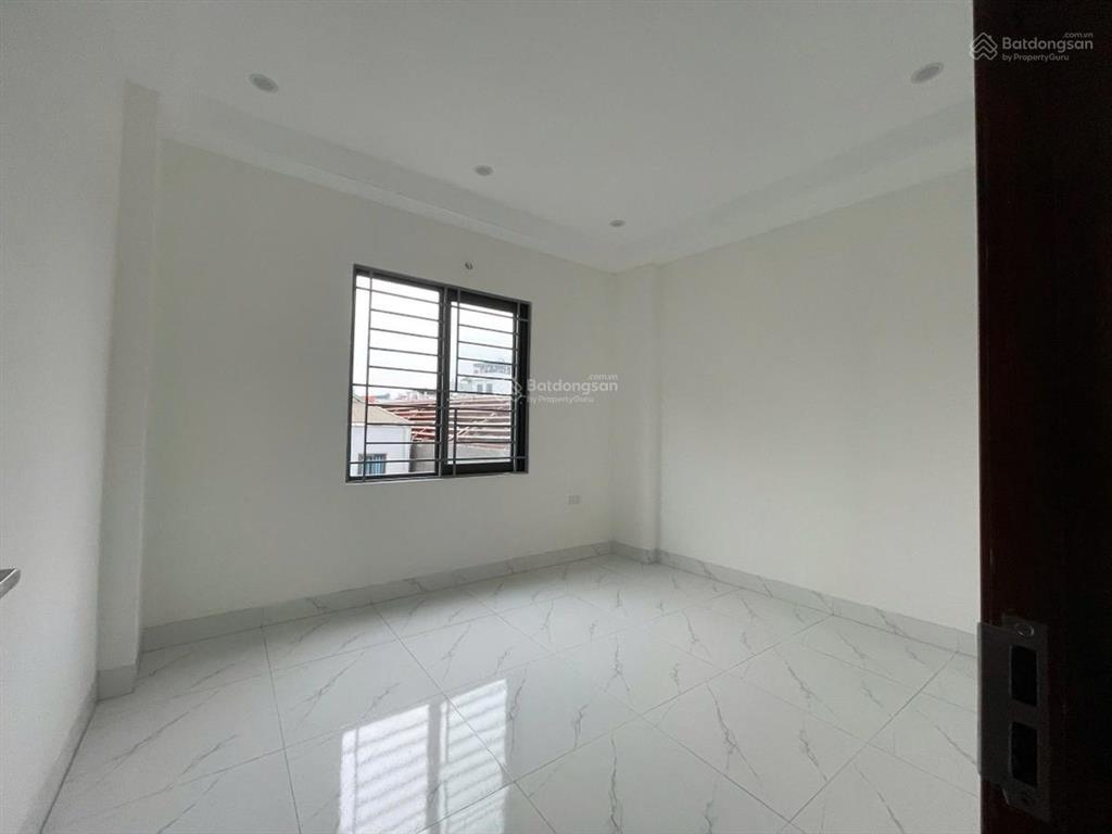 7 phòng ngủ, 16 triệu/tháng, lô góc thoáng sáng, nguyên căn mới tinh, gần ô tô, chỉ 16 tr/tháng