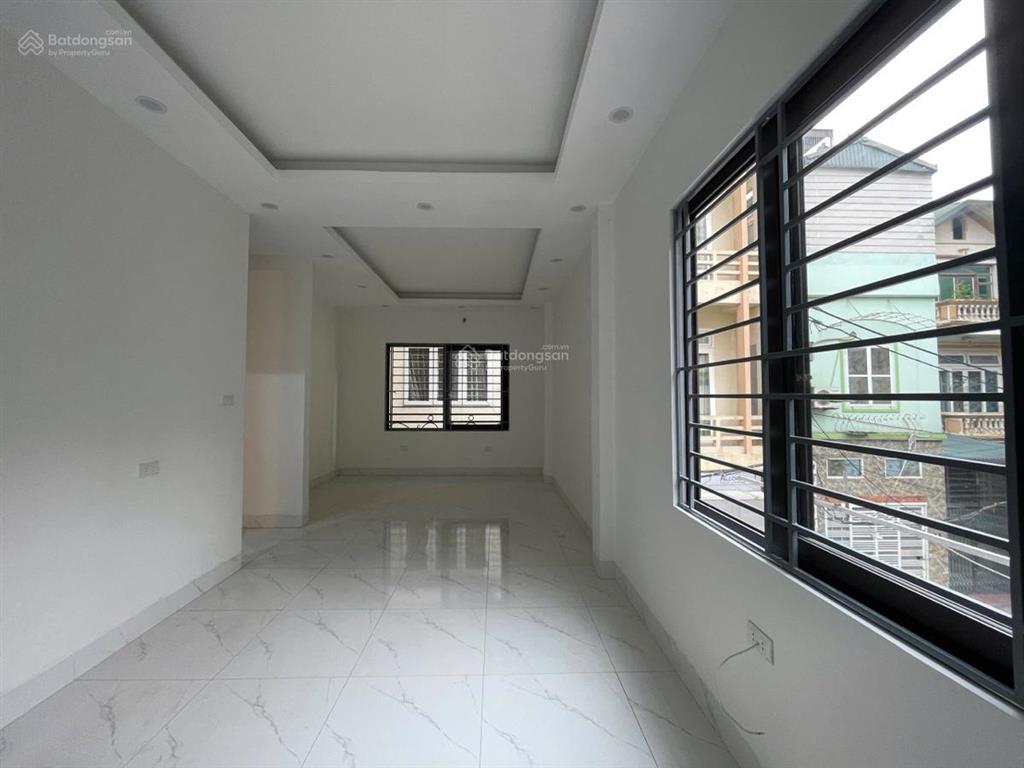 7 phòng ngủ, 16 triệu/tháng, lô góc thoáng sáng, nguyên căn mới tinh, gần ô tô, chỉ 16 tr/tháng