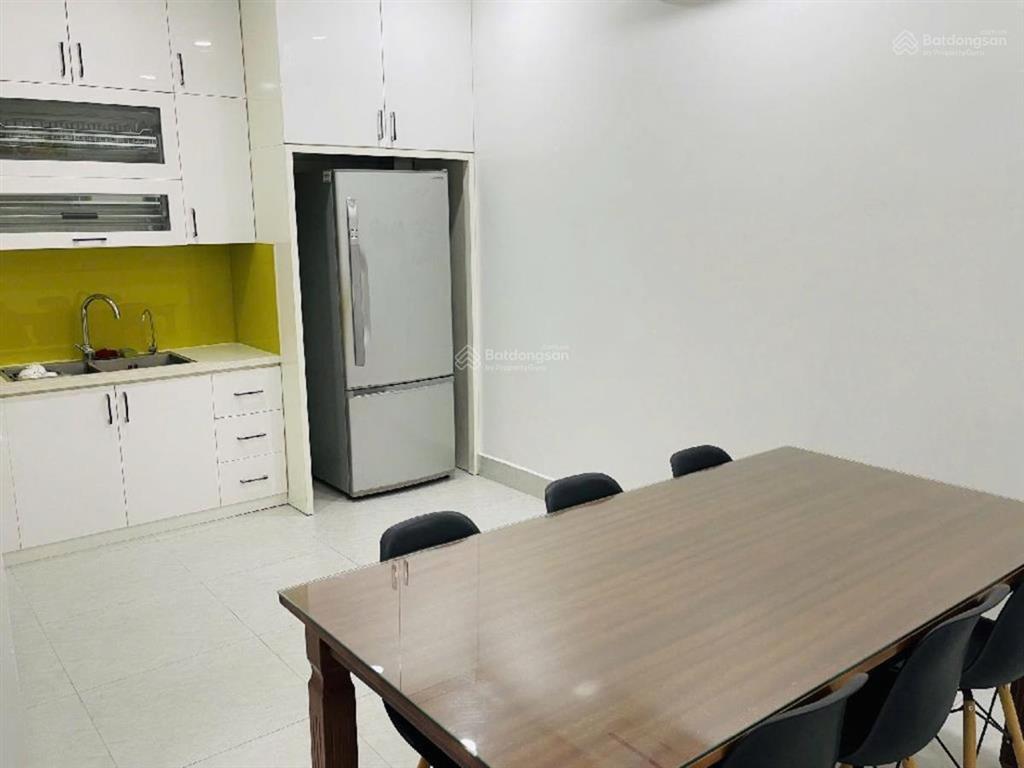 Đường 23 ô tô, vỉa hè, sát phố, 70m2, mt 5m x 5 tầng, 37 tr/tháng