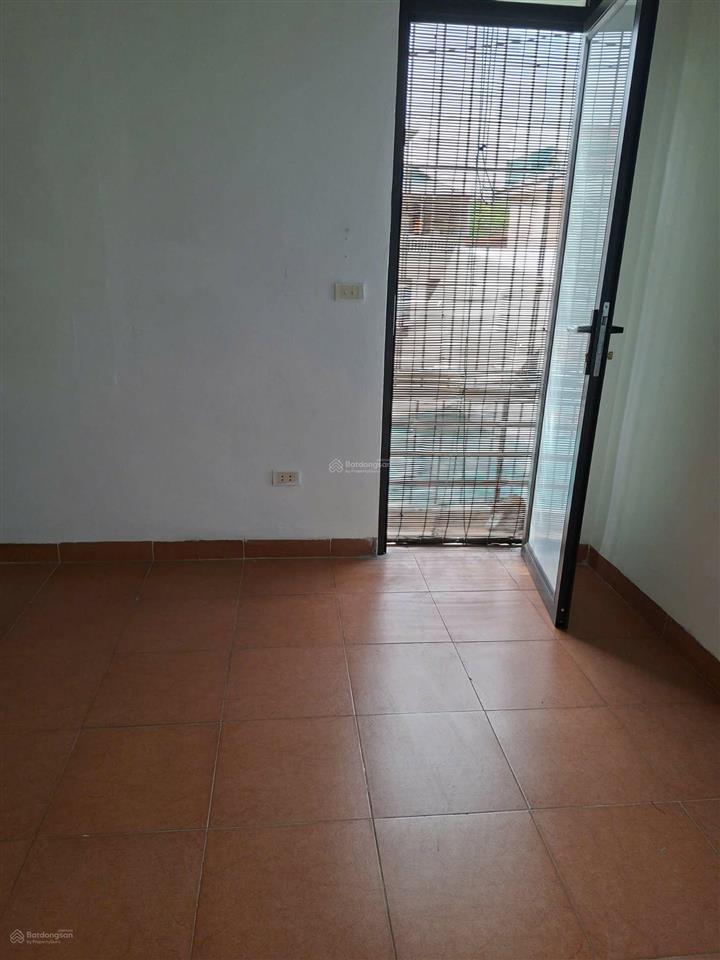 Ngõ ô tô kinh doanh, 40m2 x 4t đẹp ở luôn, tổng 3 ngủ, 9 tr/tháng