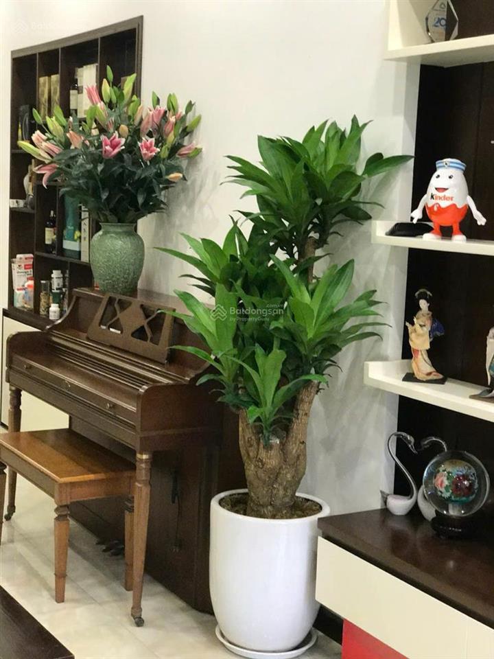 Ô tô tải đỗ cửa bốc xếp hàng, 40m2 x 5t thông sàn, giá 18 tr/tháng